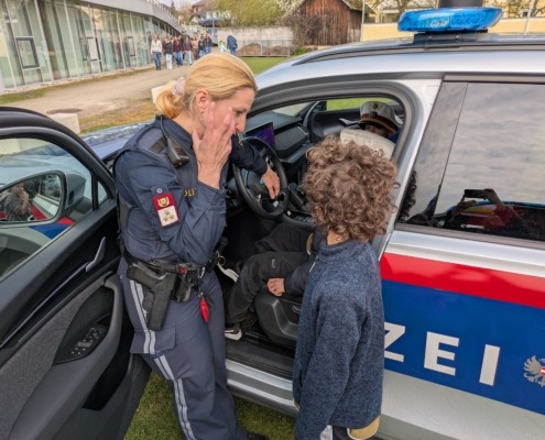 PXL_20260415_080311558